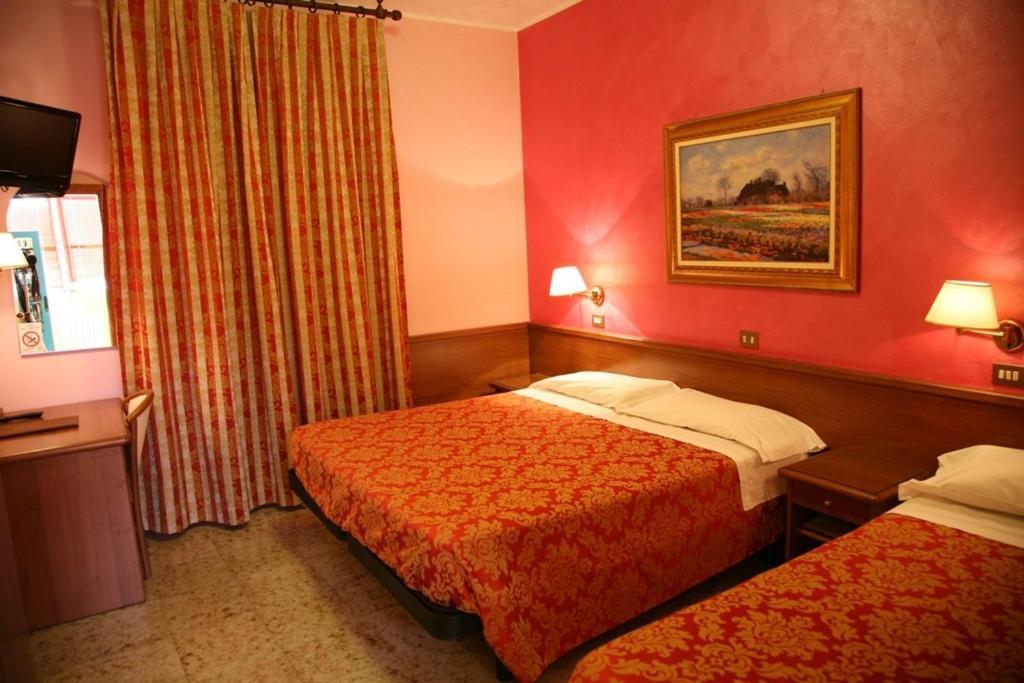Hotel San Pellegrino Spilamberto Rom bilde