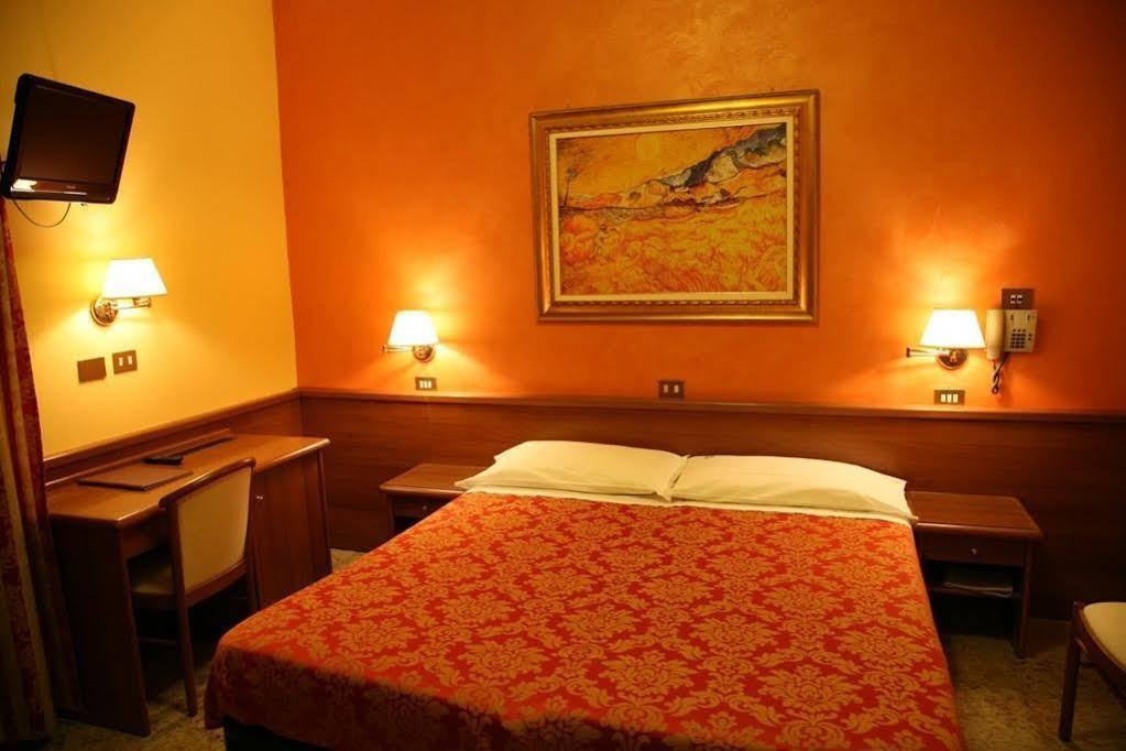 Hotel San Pellegrino Spilamberto Eksteriør bilde